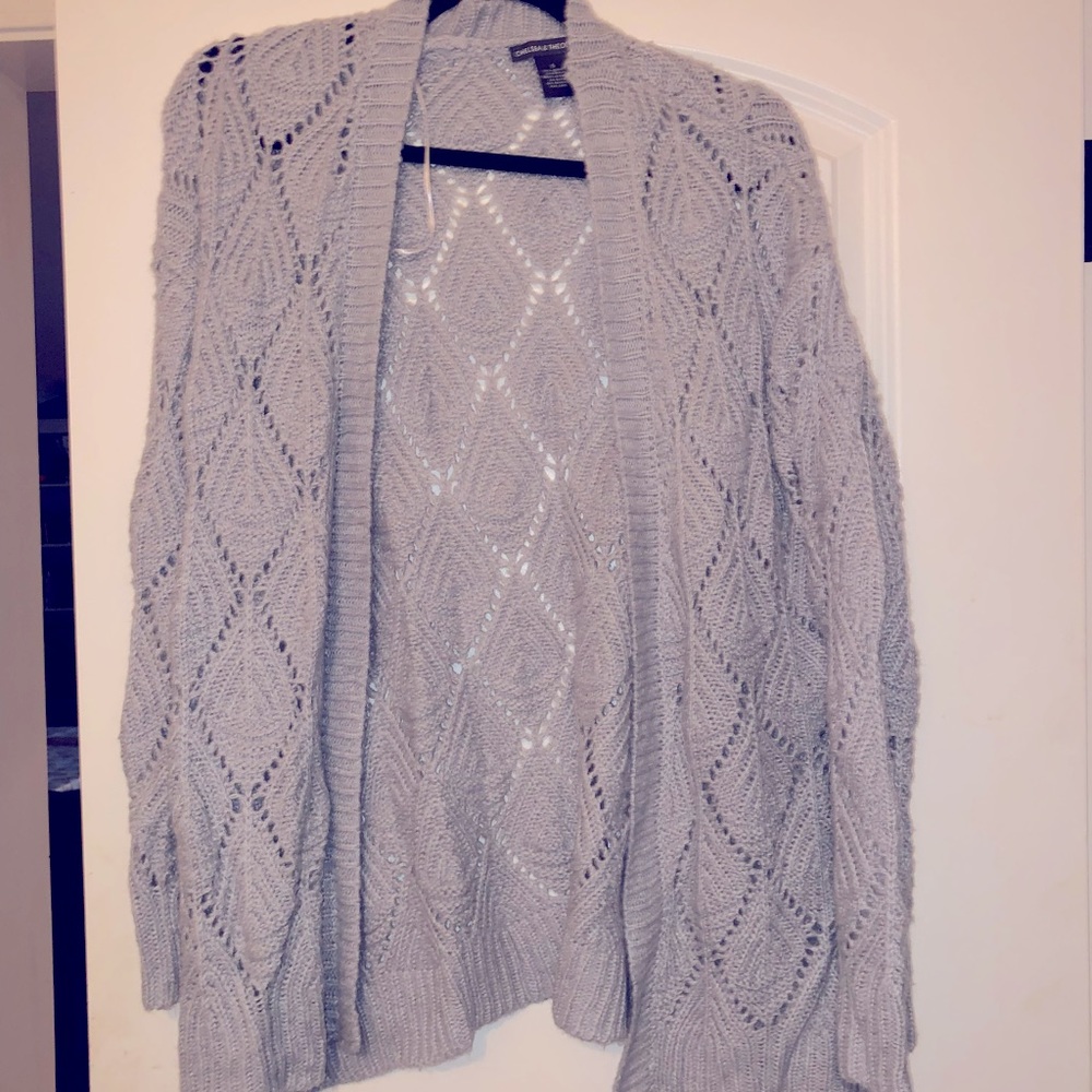 Woman’s Chelsea and Theodore blue knitted cardigan size Small